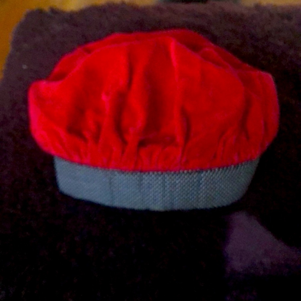 New girls Young Versace  beret